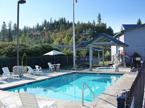 Отель Edgewater Inn Shady Cove  Шейди Ков